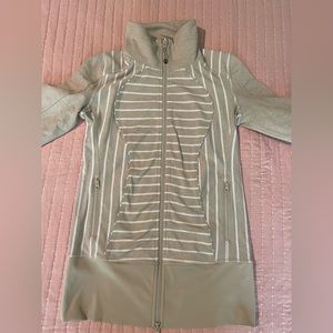 Lululemon Nice Asana Jacket, Tan/White, Size 6 TRADES?